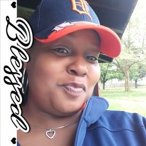 Meet your Posher, Ketta